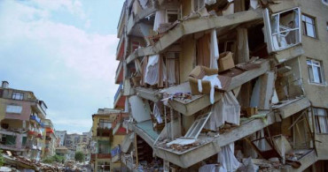 Kuşadası'nda 5.1 Büyüklüğünde Deprem