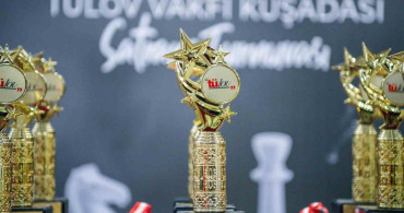 Kuşadası'nda Satranç Turnuvası Heyecanı