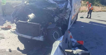 Kütahya'da ambulans ile tırın karıştığı kazada 1 ölü, 4 yaralı