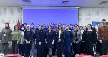 Kütahya'da 'Denetimli Serbestlikte Sosyal Hizmetin Rolü' Paneli