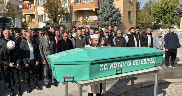 Kütahya'da Halter Antrenörü Hilmi Pekünlü'nün Cenazesi Defnedildi