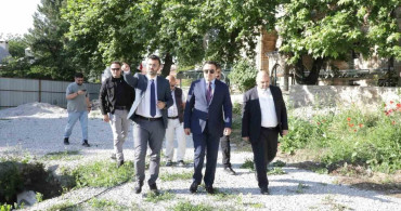 Kütahya'daki Yakup Çelebi İmaret Külliyesi'nde restorasyon çalışmaları devam ediyor