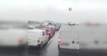 Kuzey Marmara Otoyolu'nda Trafik Kazası: 1 Şehit, 16 Yaralı