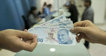 KYK burs ödemeleri yattı mı, ne zaman yatacak? 2023 KYK burs ve kredi ödemeleri ne kadar?