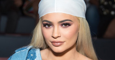 Kylie Jenner'in Bebeğinin Babası Travis Scott Değil Mi?