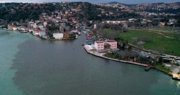 Lağım Suları Denize Karıştı: Boğaz ve Haliç Çamura Bulandı!