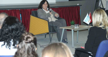 Latife Tekin Lise Öğrencileriyle Buluştu