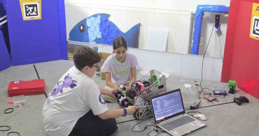 Lavender Robotics takımı uluslararası başarı ile Türkiye’yi gururlandırdı