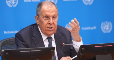 Lavrov: Türkiye'nin bölgedeki pozisyonuna saygı duyuyoruz