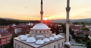 Leyleklerin Gün Batımı Görüntüsü İhsangazi'de Büyüledi