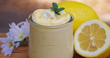 Limonlu Muhallebi Nasıl Yapılır? Limonlu Muhallebi Tarifi