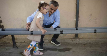 Lina’nın Engel Tanımayan Hikayesi: Gonca Engelsiz Yaşam Merkezi’ne Katıldı