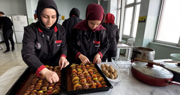 Lise Öğrencilerinin İftar Sofrası Projesi