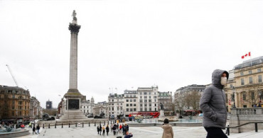 Londra'da Yeni Doğan Bebeğe Coronavirüs Teşhisi