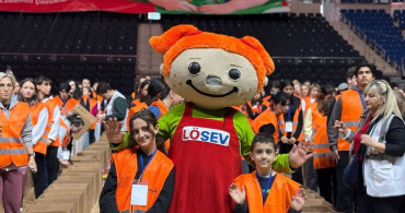 LÖSEV Ramazan Ayı Yardımlarıyla İhtiyaç Sahiplerinin Yanında