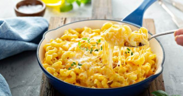Mac & Cheese (Fırında Peynirli Makarna) Nasıl Yapılır? Mac & Cheese Tarifi 
