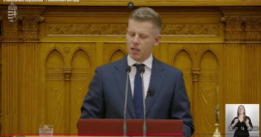 Macaristan'ın Yeni Başbakanı Peter Magyar Göreve Başladı