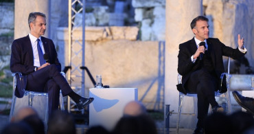 “Macron: Egemenliğiniz Tehdit Edilirse, Gerekeni Yapın; Biz Sizin Yanınızda Olacağız”