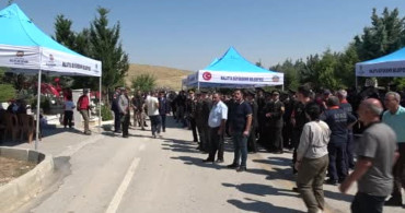 Malatya'da 15 Temmuz şehitleri kabirleri başında anıldı