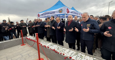 Malatya'da Depremde Hayatını Kaybedenler Anıldı
