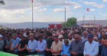 Malatya’da kazada hayatını kaybeden 3 kişilik aile toprağa verildi