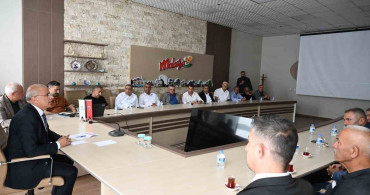 Malatya'da Muhtarlarla Gerçekleşen Toplantı