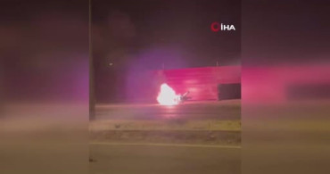 Malatya'da seyir halindeki motosiklet alev alev yandı
