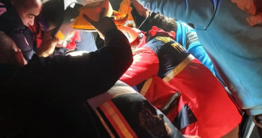 Malatya'da Trambüs Direğine Çarpan Araçta İki Yaralı