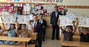 Malazgirt’te karne heyecanı yaşandı