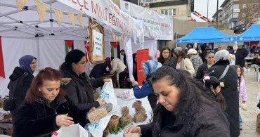 Maltepe'de Gazze Yararına Hayır Çarşısı Büyüleyici Bir İlgiyle Sona Erdi
