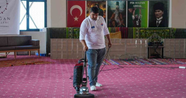 Maltepe'de Muharrem ayı öncesi cemevinde kapsamlı temizlik