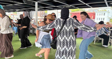 Maltepeli kadınlar İBB etkinliği ile Boğaz'da keyifli bir gün geçirdi