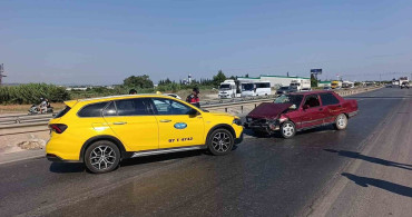 Manavgat-Alanya yolunda alkollü sürücü kaza yaptı