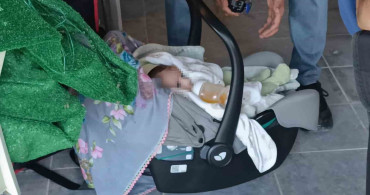 Manavgat'ta Hırsızlık İhbarına Giden Polis, Anneli Bebekle Karşılaştı