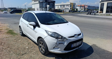 Manavgat'ta motosiklet kazasında kimse yaralanmadı, sürücüden şikayet