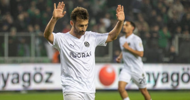 Manisa FK, Sakaryaspor'u 2-0 Yenerek Öne Geçti