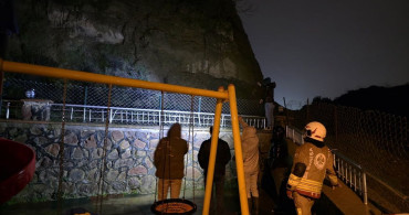 Manisa Turgutlu'da Sağanak Sonrası İstinat Duvarı Yıkıldı