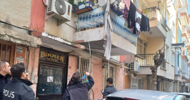 Manisa'da Balkondan Düşen Kadın Hastaneye Kaldırıldı