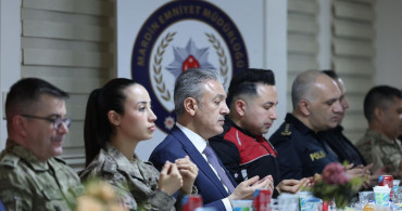 Mardin Valisi Tuncay Akkoyun, Özel Harekat Polisleriyle İftar Yaptı