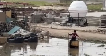Mardin'de Buzdolabı Kasasından Kayık Keyfi