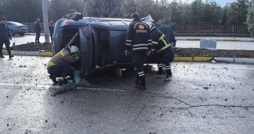 Mardin'de Refüje Çarpan Otomobilin Sürücüsü Yaralandı