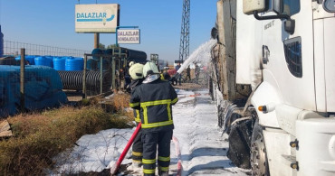 Mardin'de Tır Yangını Güvenlik Kamerasında Görüntülendi