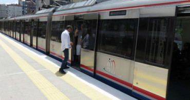 Marmaray'da Arıza Meydana Geldi! 1 Yolcu Bayıldı, 1 Yolcu Hafif Yaralandı