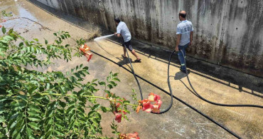 Marmaris Belediyesi’nden derelerde temizlik mesaisi