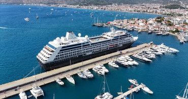 Marmaris'e İki Kruvaziyer Yolcu Taşıdı