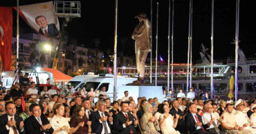 Marmaris'te 15 Temmuz şehitleri dualarla anıldı