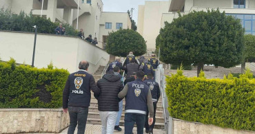 Marmaris'te Turist Dolandırıcıları Tutuklandı