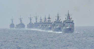 Mavi Vatan 2019 Tatbikatını Bitiren Türk Savaş Gemileri İstanbul Boğazı'ndan Geçti