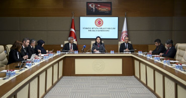 Meclis’e gelen talepler arasında “kadınlara askerlik” başvurusu var