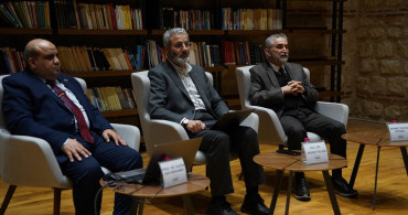 Mehmet Akif Ersoy'un Mısır Yılları ve Kur'an Tercümesi Rami Kütüphanesi'nde Ele Alındı